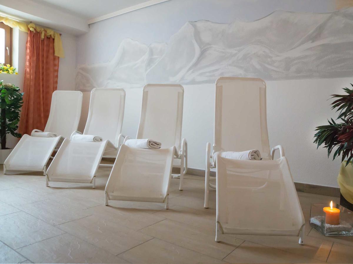 Hotel Alpenfriede Curon Venosta Luaran gambar